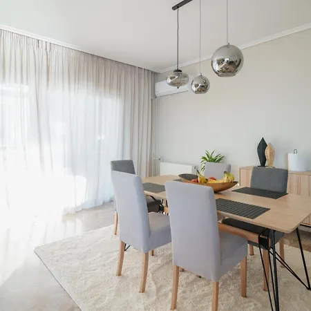 Sea Front Luxury Apartment